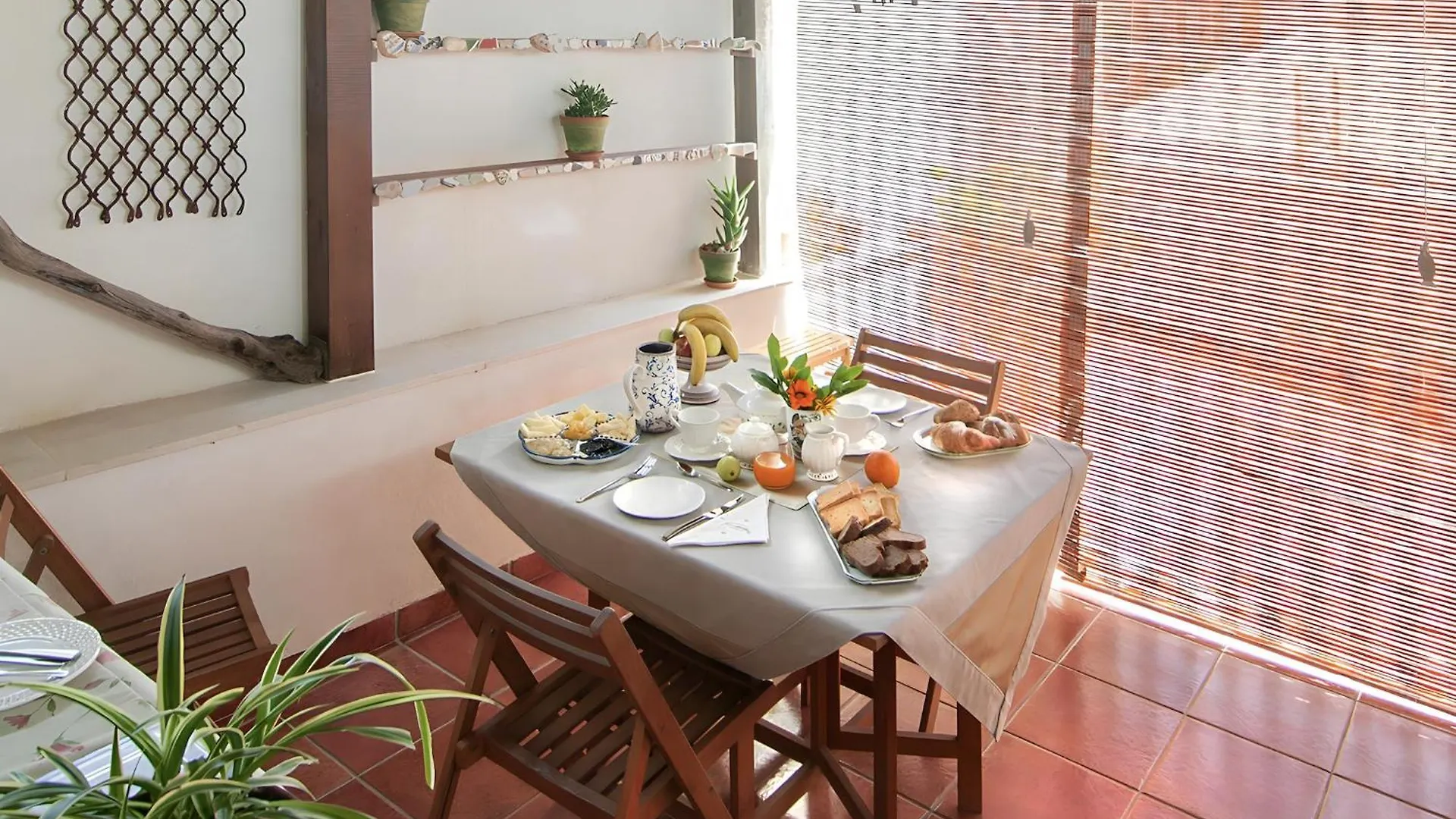 A Naca Suite With Private Terrace Ortigia Syracuse Apartment